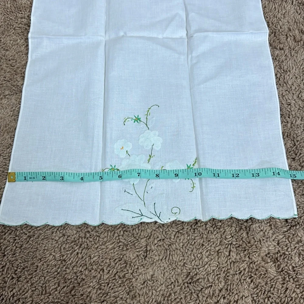 Vintage Mid Century Hand Embroidered Handmade Napkins Green White Floral Flowers